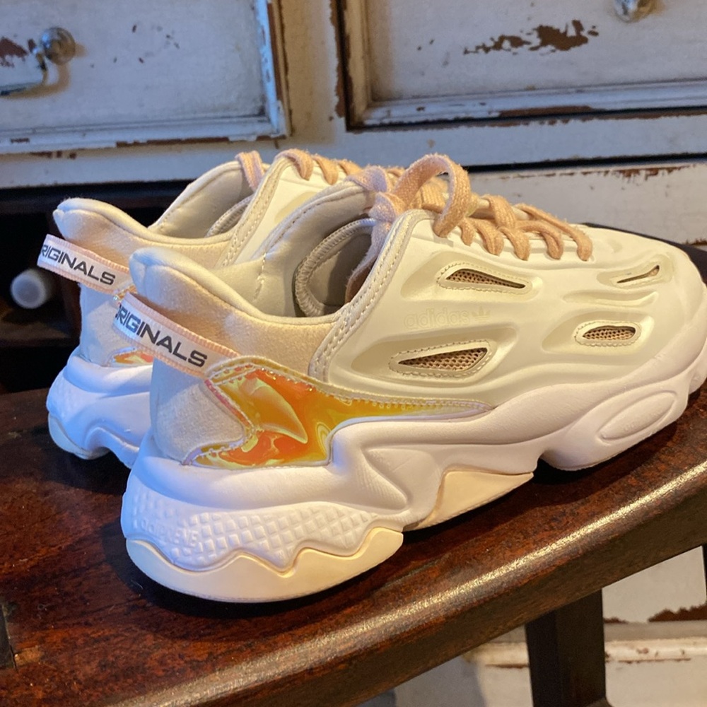 adidas Originals Ozweego / Celox / Lite W Women Casual Lifestyle Shoes Pick - Picture 5 of 10